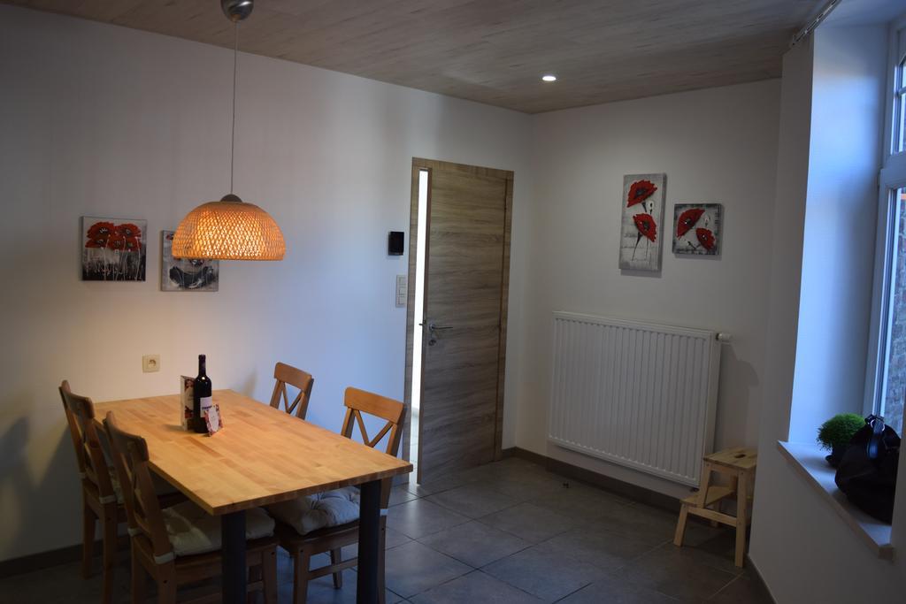 Apartment Aurora Ипер Екстериор снимка